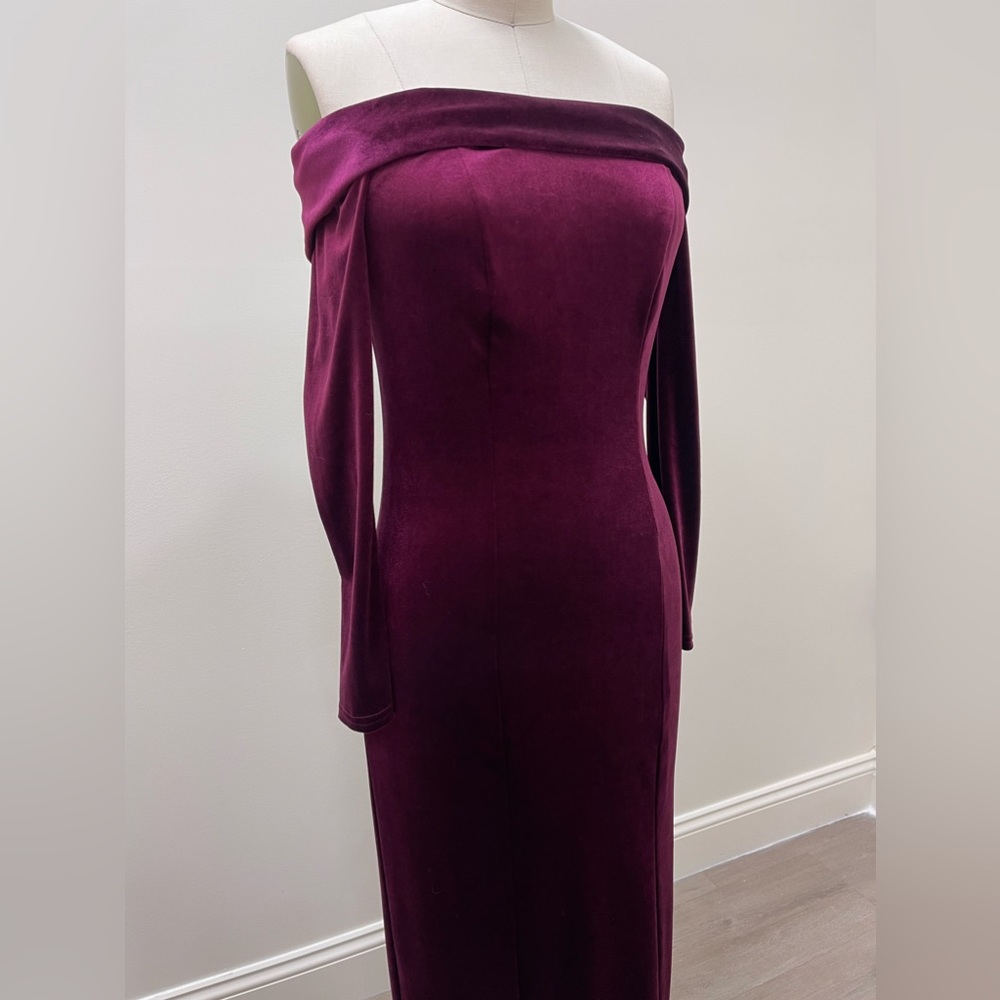 FORMAL DRESS - Picture 2 of 7